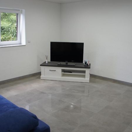 2- Zimmer-Wohnung Weilerswist ภายนอก รูปภาพ